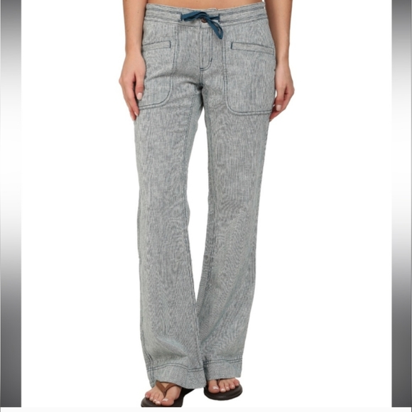 The North Face Pants - Like New THE NORTH FACE Women's Larison  Linen Pants Size 8 Blue & White Stripe